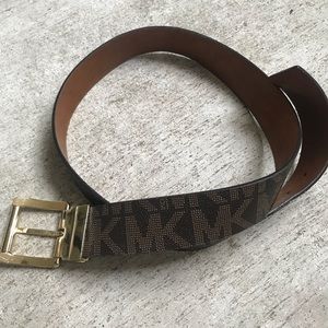 🌸Michael Kors Reversible Belt